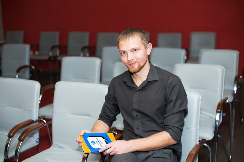 voicetrainer with book